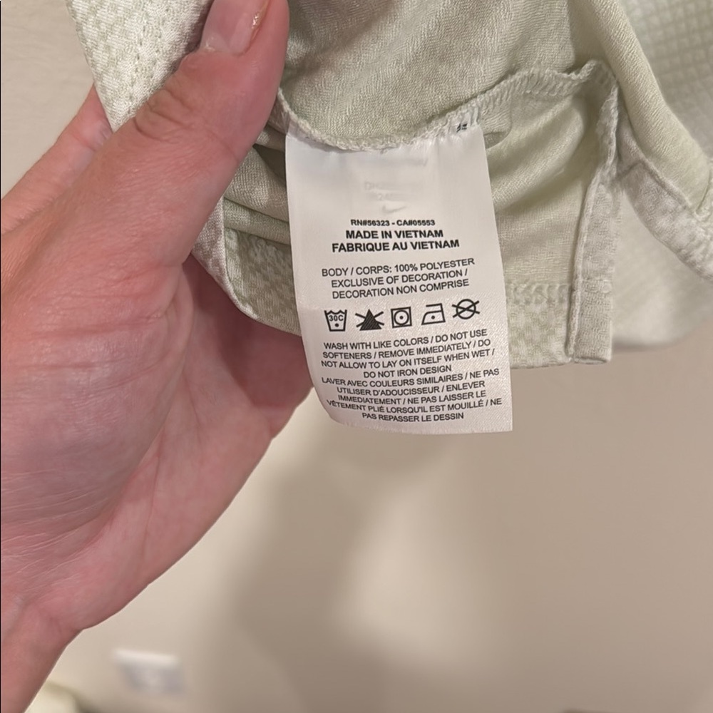 Nike mint and cream Fitted Polo Tank Top, nwot - Picture 5 of 5